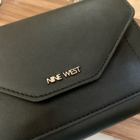 Nine West Black Crossbody Bag - Picture 2 of 11